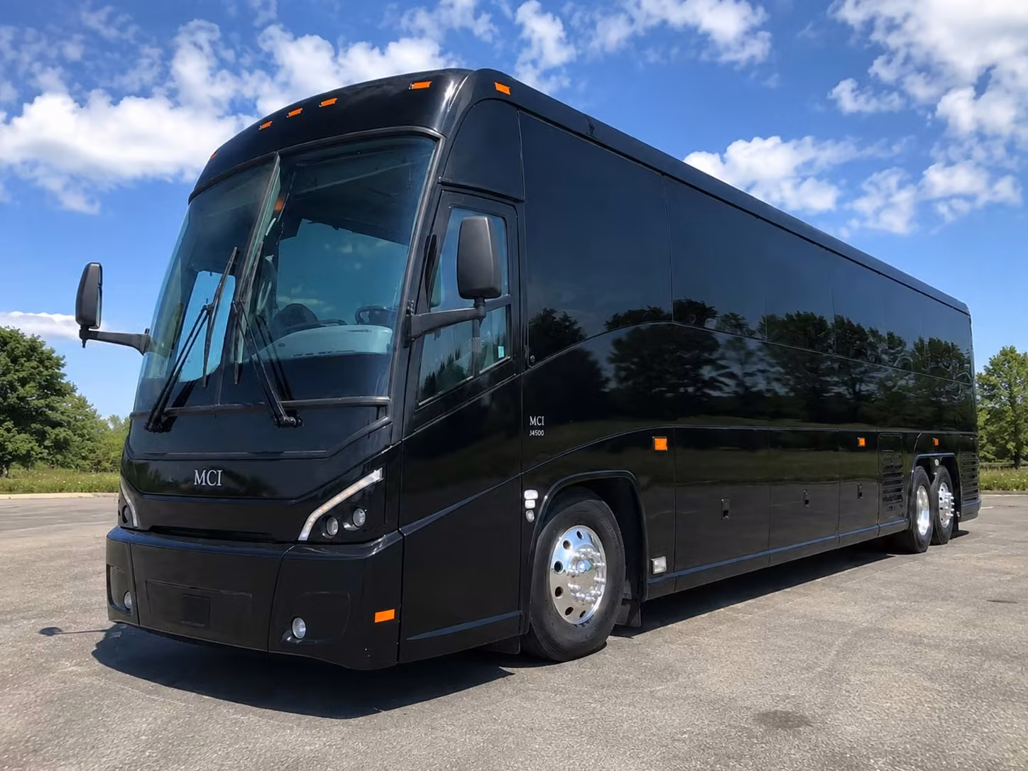 game day and sporting event bus rentals in tucson