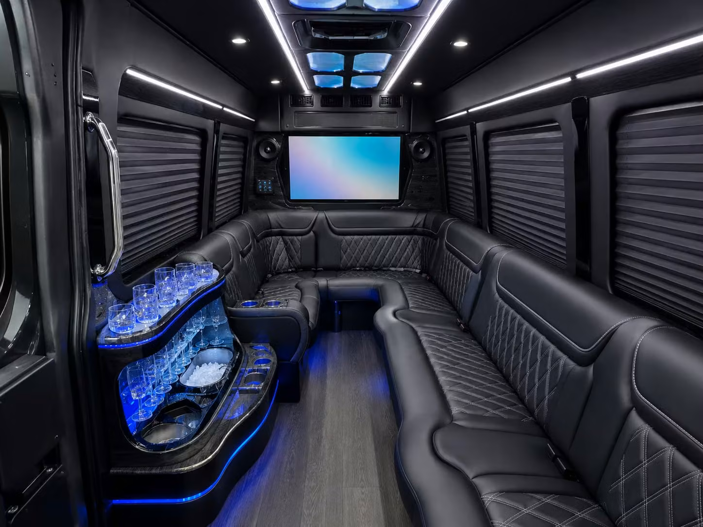 rehearsal dinner shuttle service in tucson so no one drives themselves