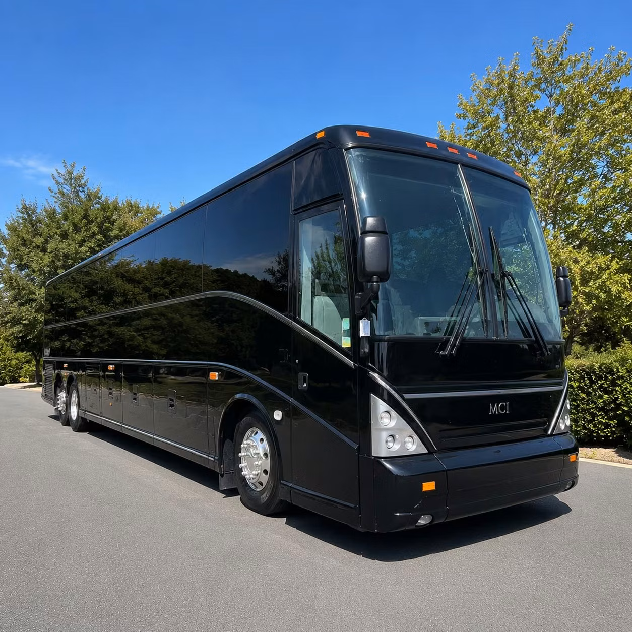 school field trip charter bus rentals in tucson