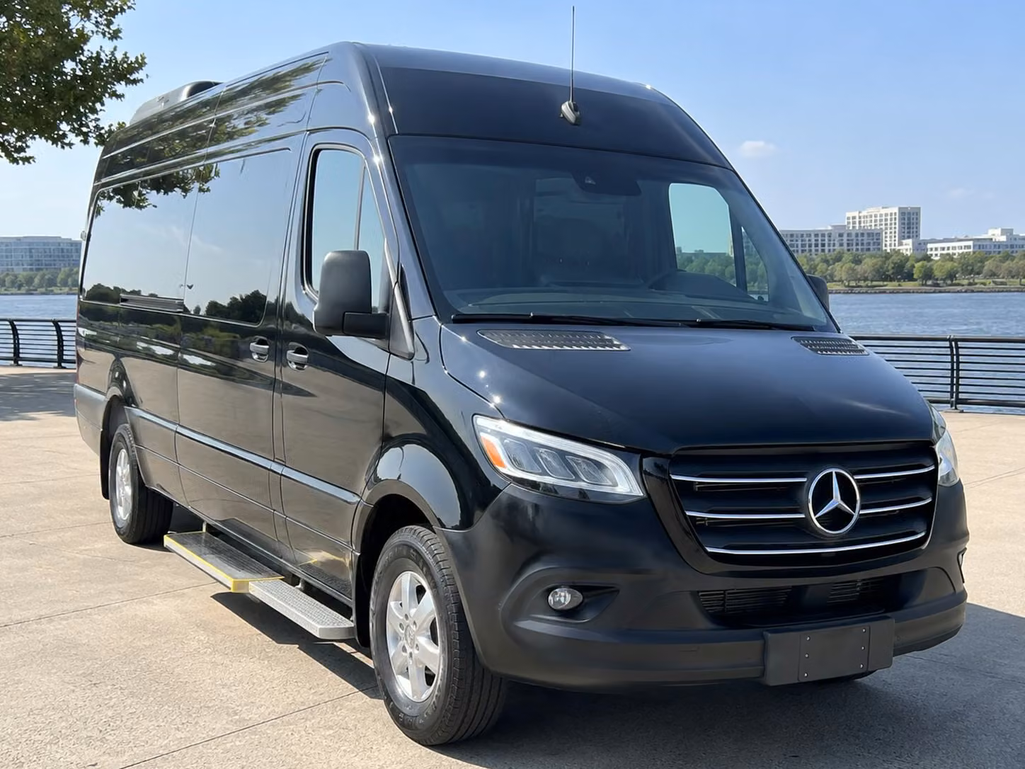 tucson prom homecoming transportation services