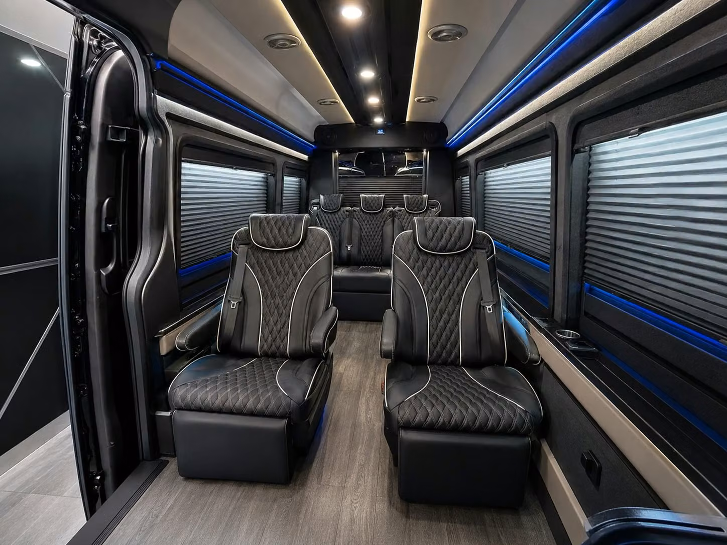 we help you compare tucson airport transfer options for weddings and special events